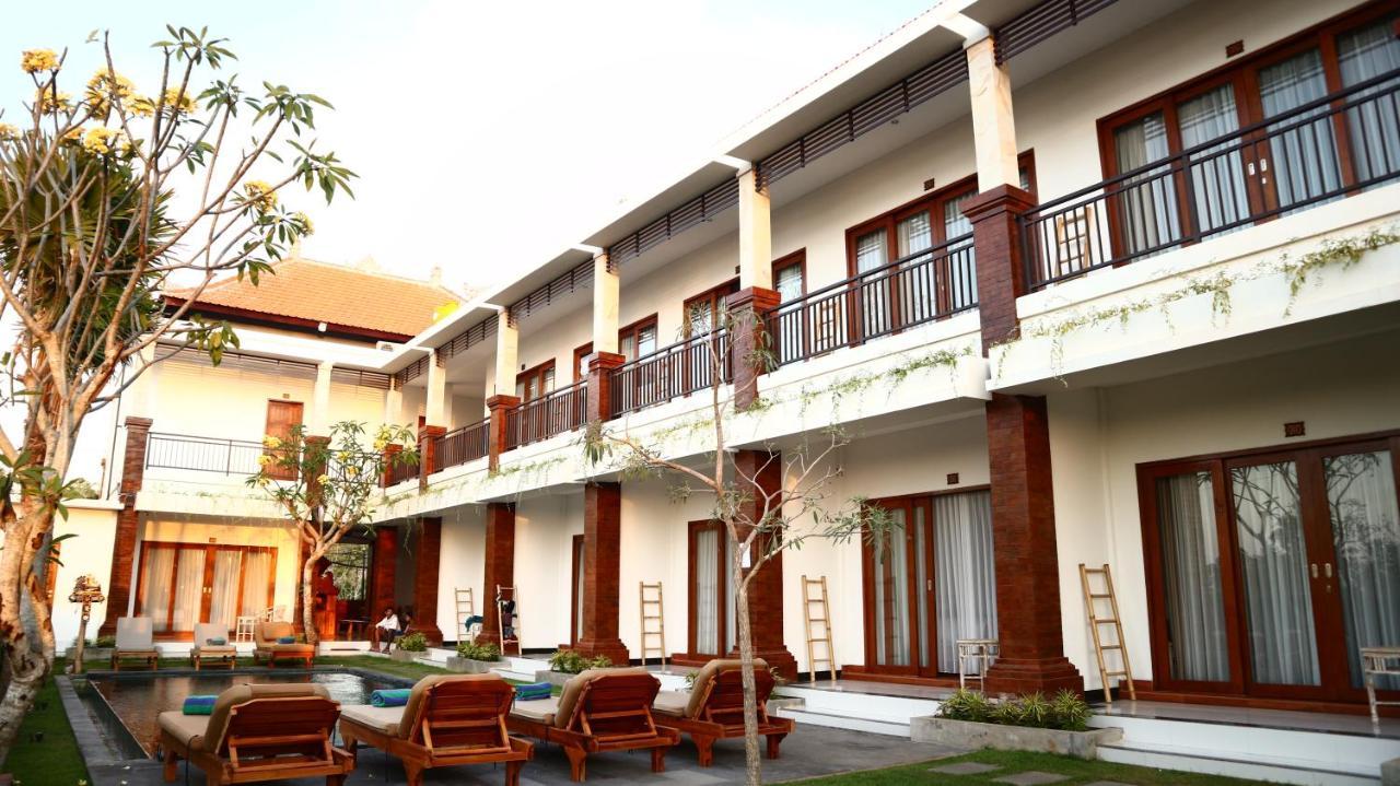 Seno Guesthouse & Cafe Uluwatu Exteriér fotografie